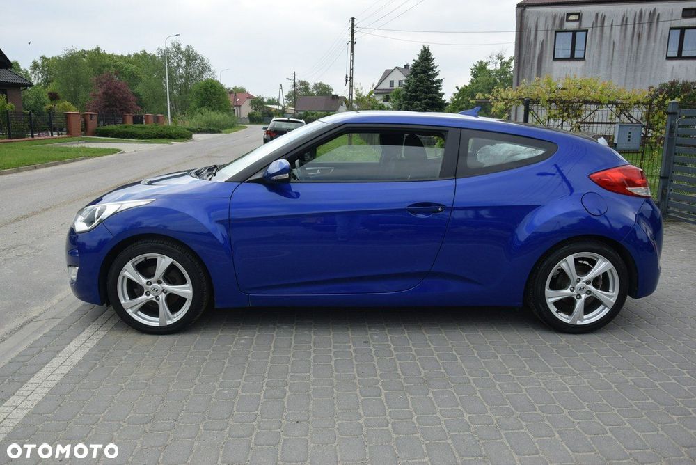 Hyundai Veloster 1.6 Style - 14