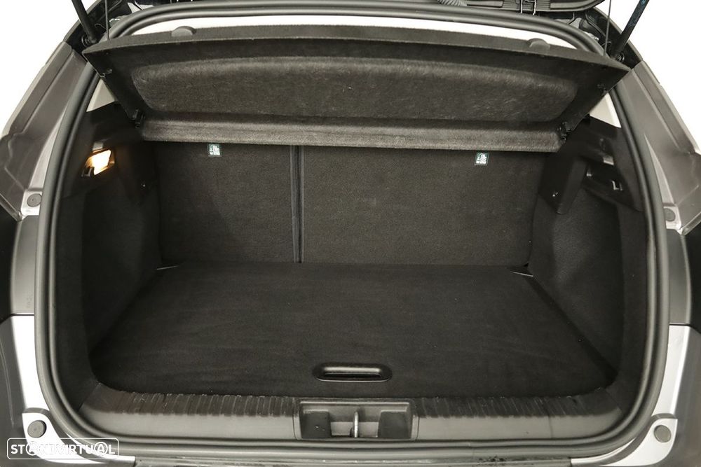 Renault Captur 1.0 TCe Techno Bi-Fuel - 26