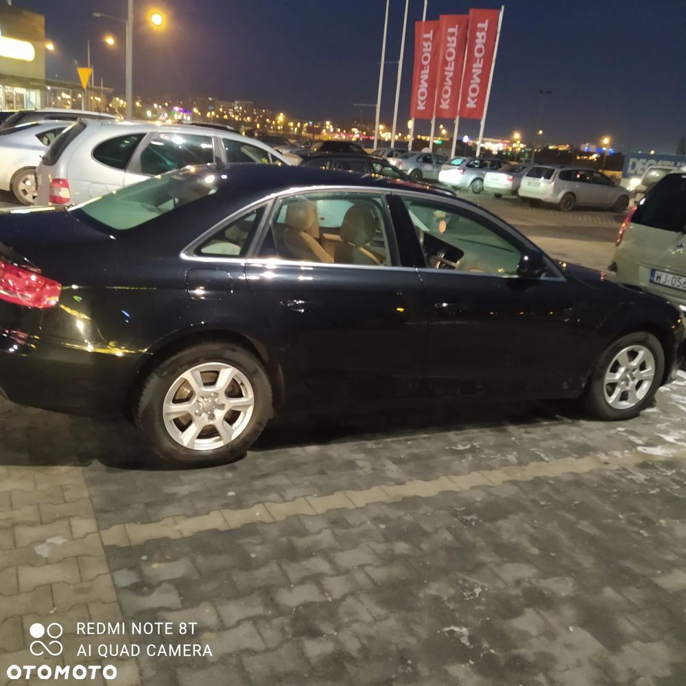 Audi A4 Limousine - 12