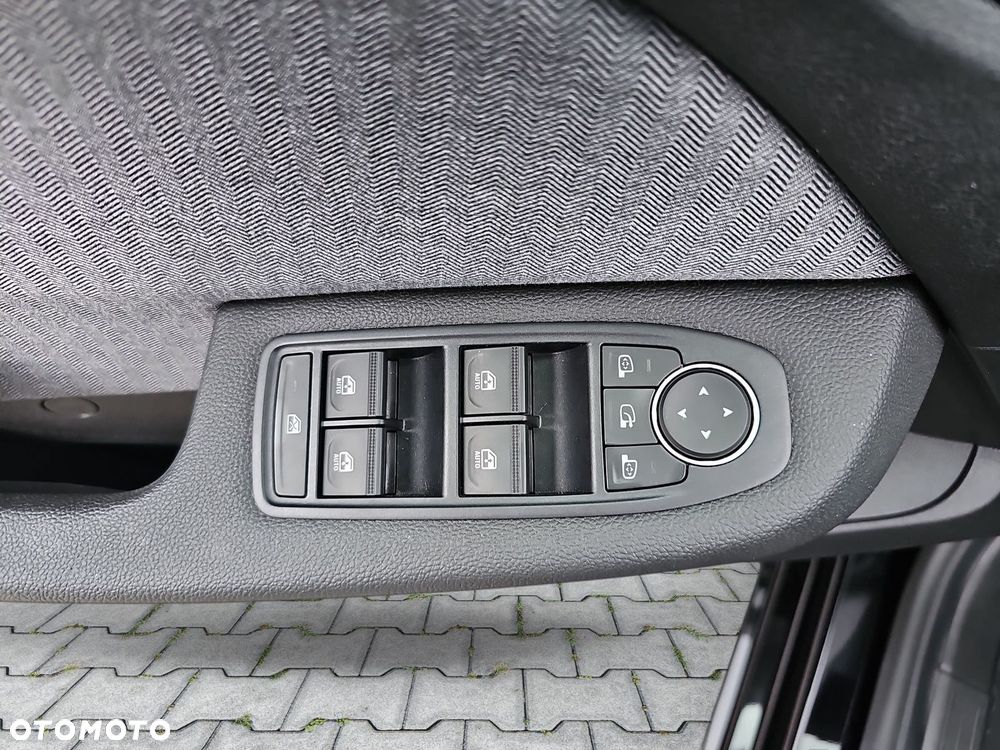 Renault Clio 1.6 E-TECH Full Hybrid 145 Techno - 9