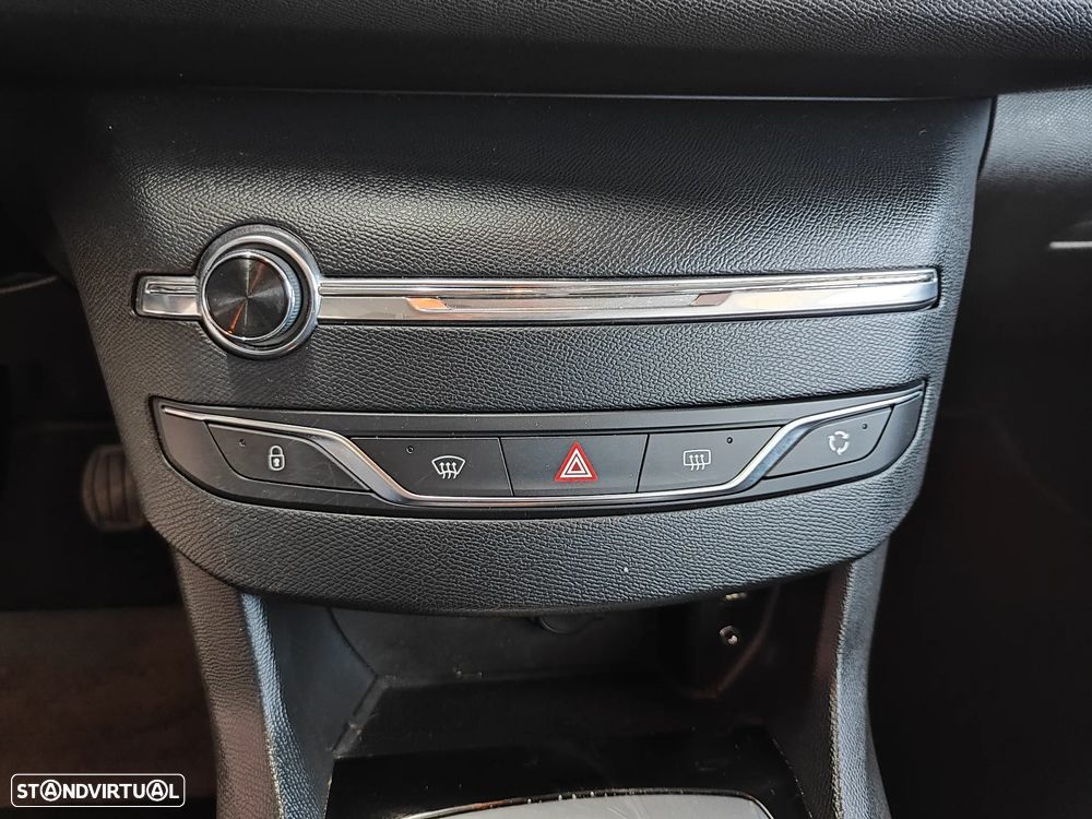 Peugeot 308 e-HDi FAP 115 Stop&Start Style - 30