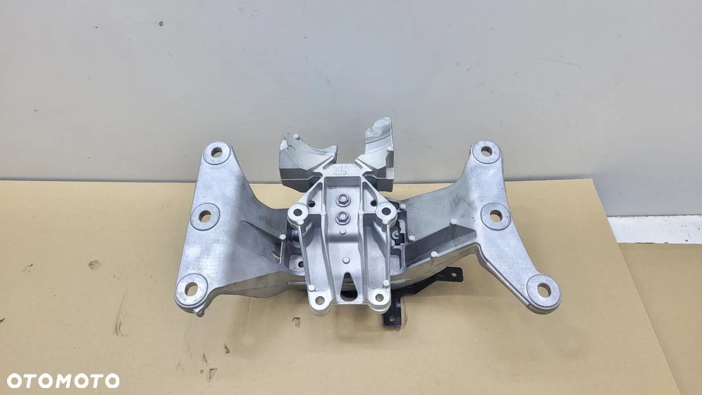 MAZDA CX-60 CX60 ŁAPA PODUSZKA WSPORNIK SKRZYNI BIEGÓW KR9P39381 - 1