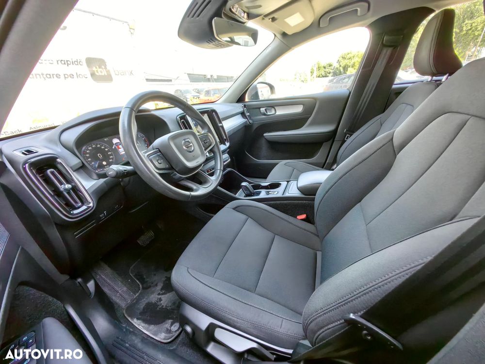 Volvo XC 40 T2 AT8 Momentum - 16