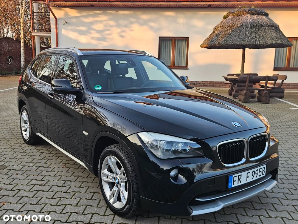 BMW X1 sDrive18i - 11