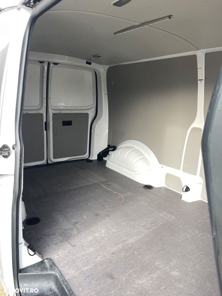 Volkswagen Transporter 2.0TDI  LUNG  USI SPATE - 26