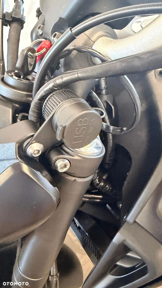 Yamaha MT - 7