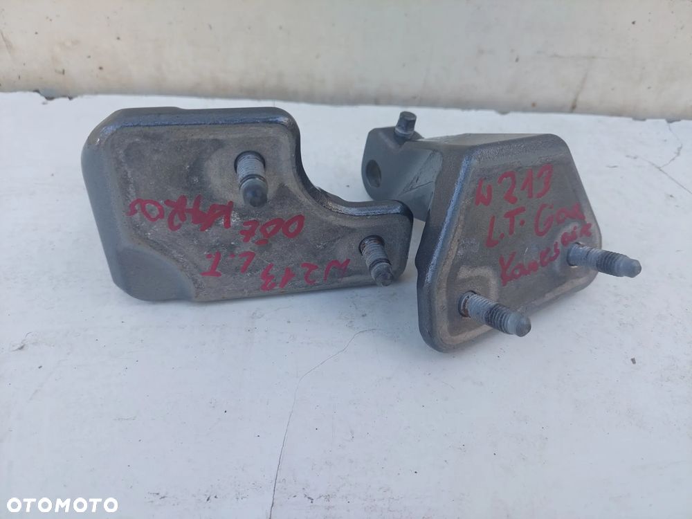 ZAWIAS ZAWIASY DRZWI LEWY TYŁ MERCEDES E 213 W213 - 3