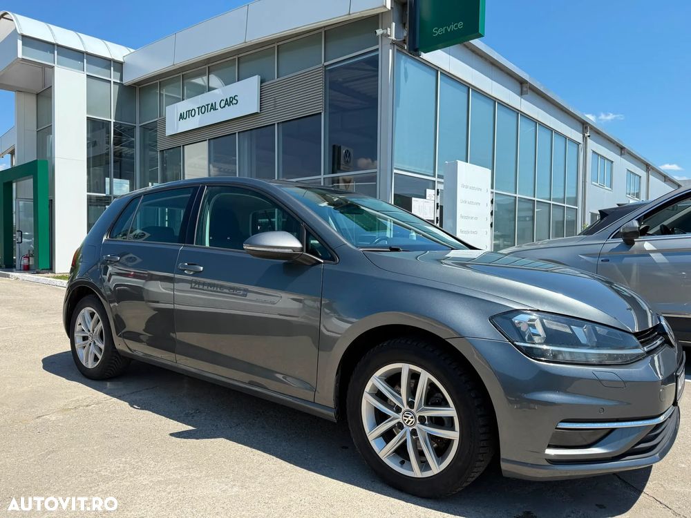 Volkswagen Golf 2.0 TDI DSG Style - 3