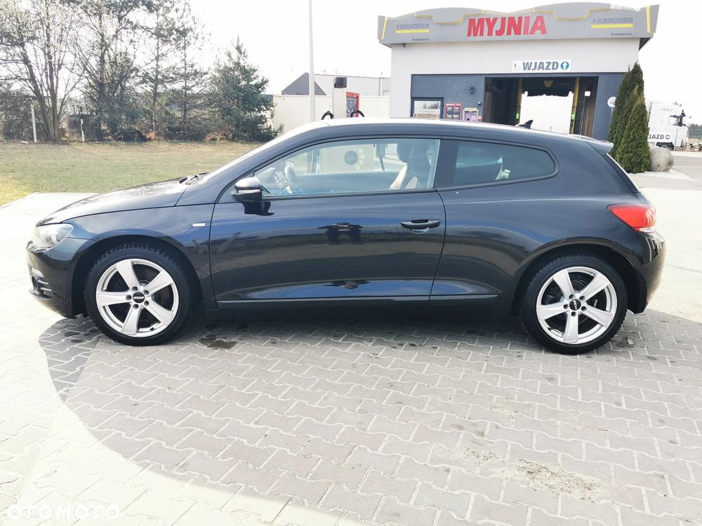 Volkswagen Scirocco 2.0 TSI Match - 2