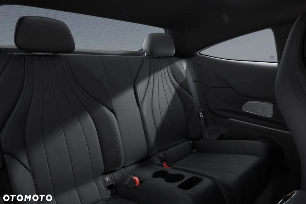 Mercedes-Benz CLE 300 4Matic 9G-TRONIC - 13