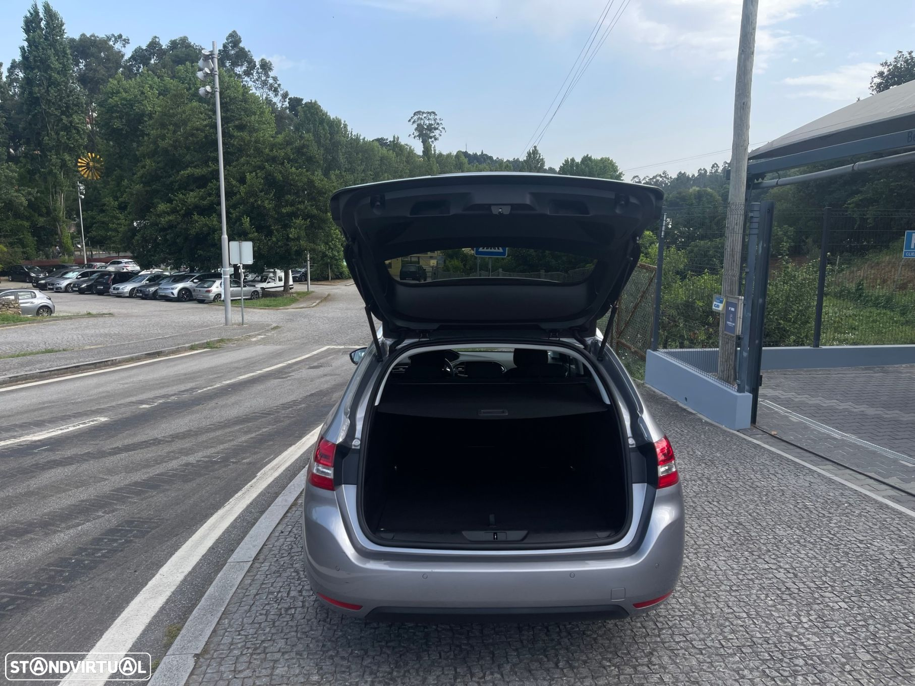 Peugeot 308 SW 1.5 BlueHDi Style - 9