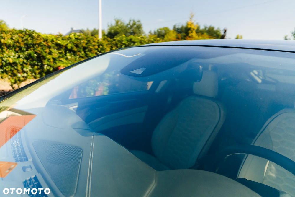 Ford Mondeo 2.0 EcoBlue Vignale - 25