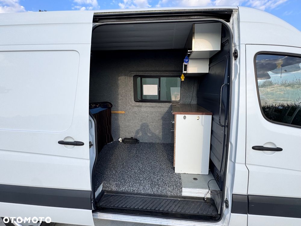Mercedes-Benz Sprinter 906 kamper van - 8