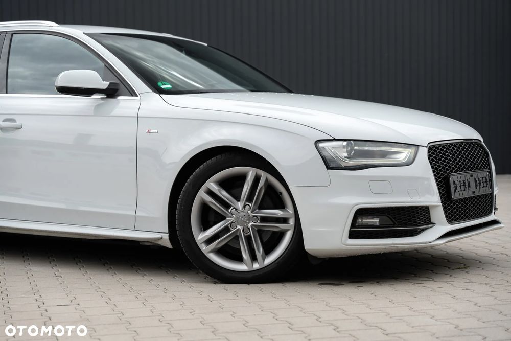 Audi A4 Avant 2.0 TDI DPF S line Sportpaket - 5