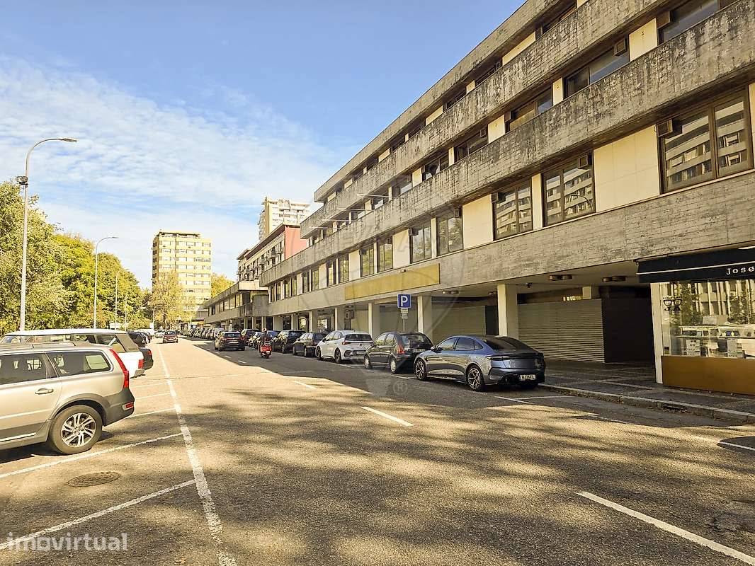 Apartamento T1 para arrendamento - Grande imagem: 3/32