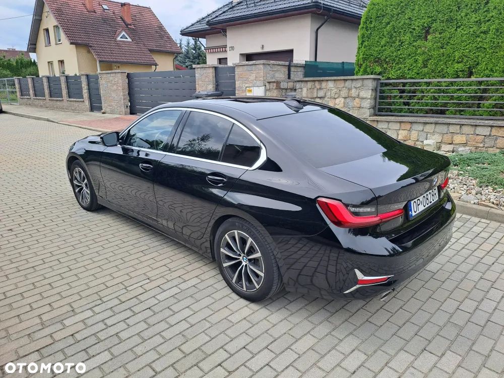 BMW Seria 3 318i Luxury Line sport - 4