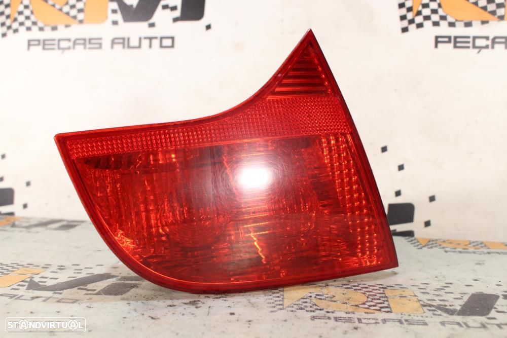 Farolim Esquerdo Audi A4 (8Ec, B7)  8E9945093a / 8E9 945 093 A / Condu - 2