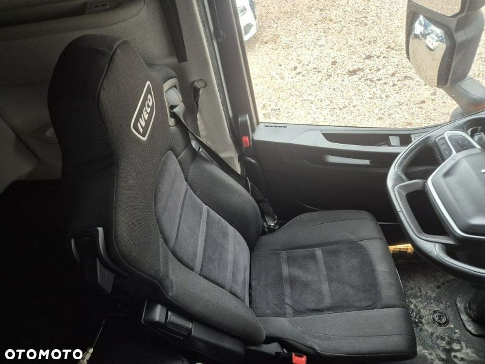 Iveco As440St/p - 23