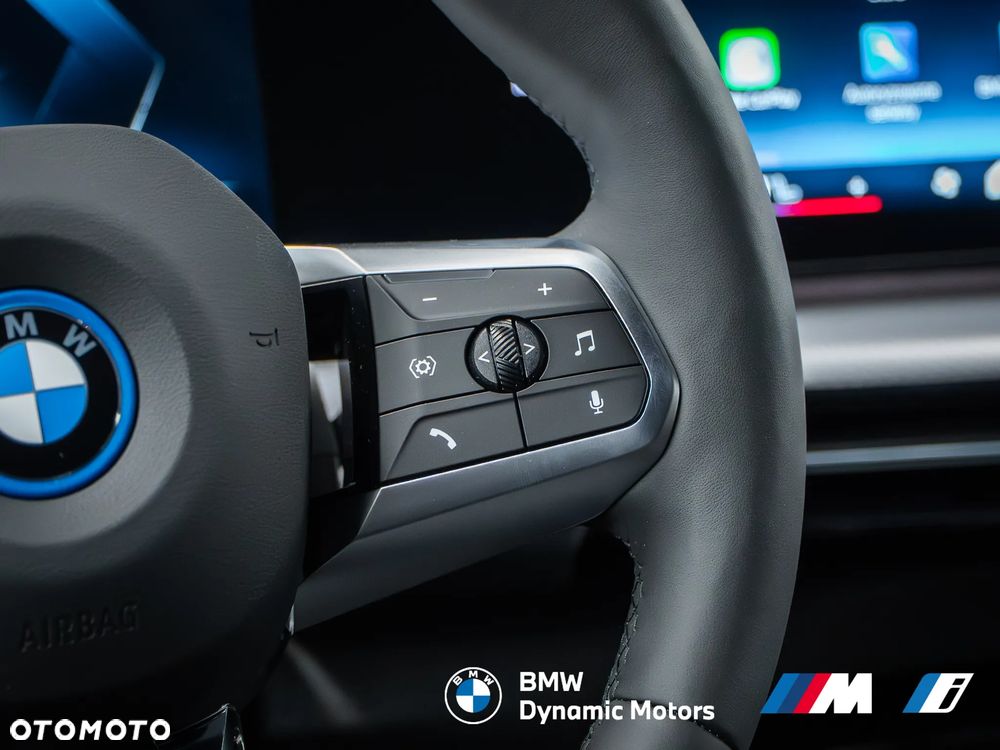 BMW iX2 eDrive20 - 29