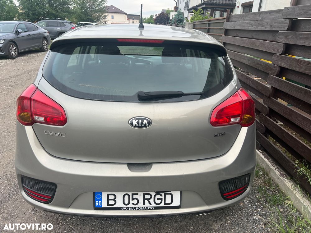Kia Ceed 1.6 CRDi Spirit - 6