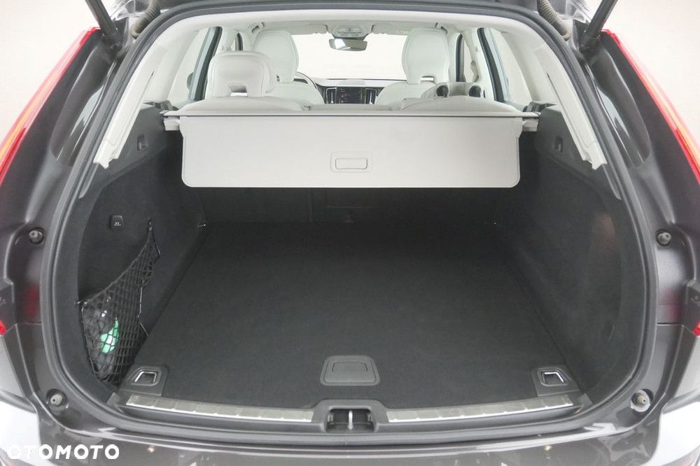 Volvo XC 60 - 16