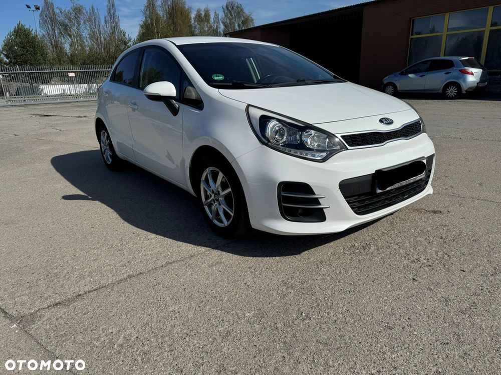 Kia Rio 1.2 Dream Team Edition - 3