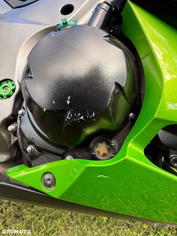 Kawasaki Ninja 1000 SX - 22