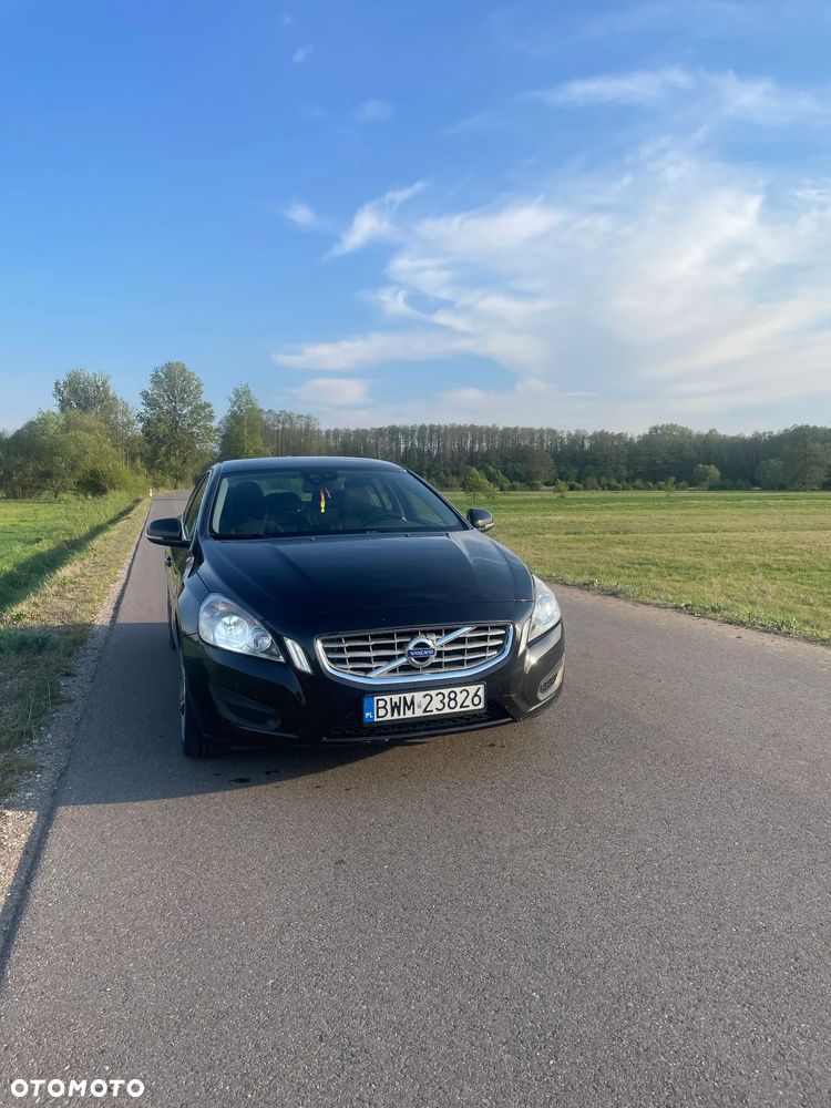 Volvo S60 - 4