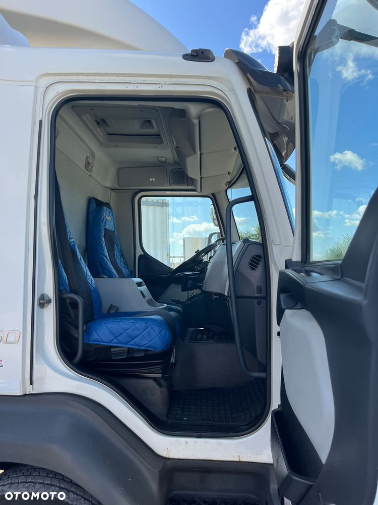 Volvo - 28