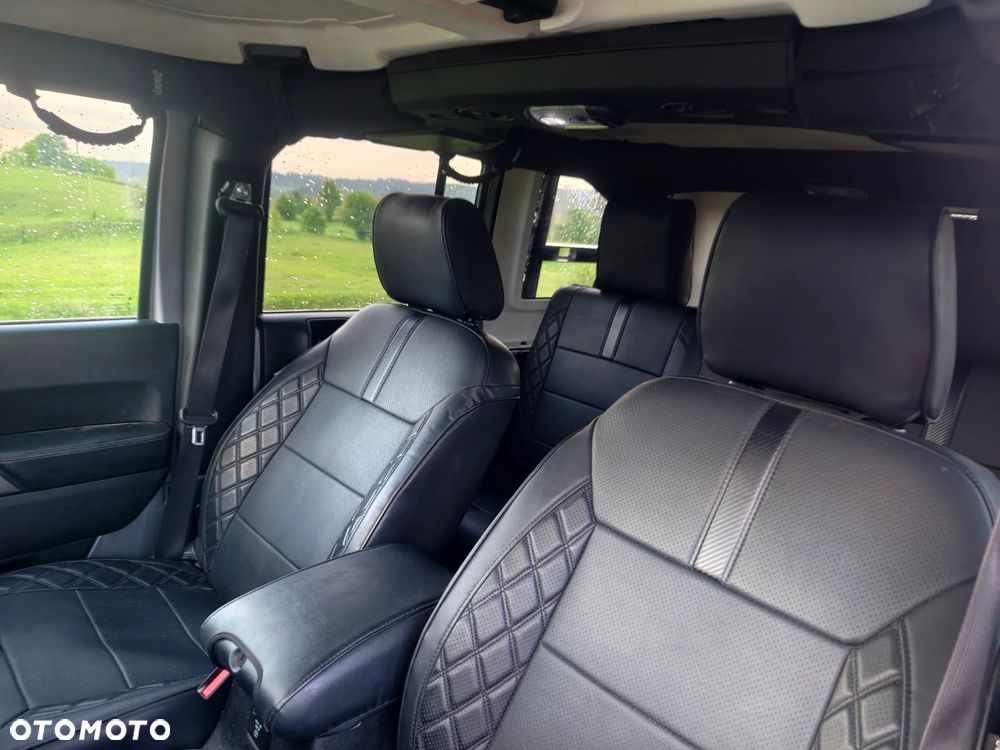 Jeep Wrangler - 9