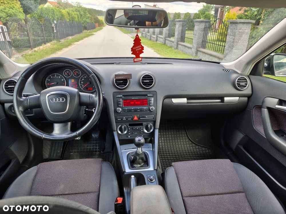 Audi A3 Sportback - 4