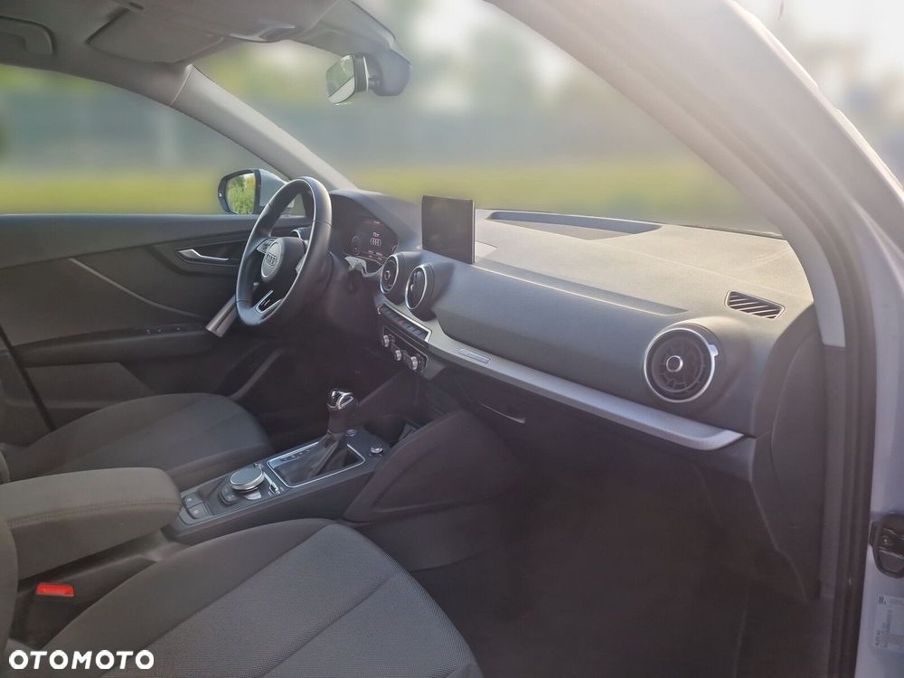 Audi Q2 35 TFSI Advanced S tronic - 19