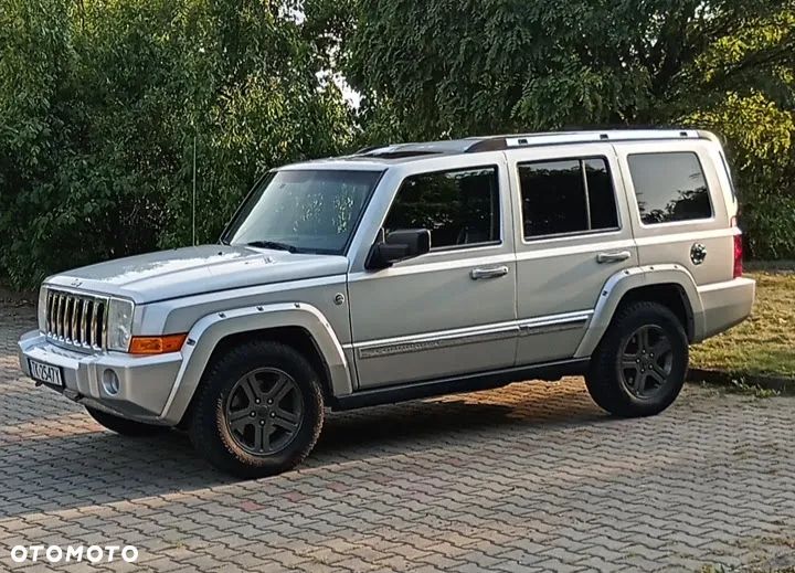 Jeep Commander 5.7 V8 Limited - 3
