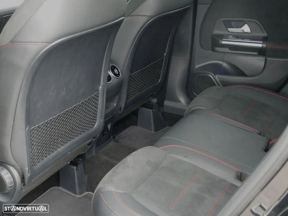 Mercedes-Benz GLA 250 e AMG Line - 18