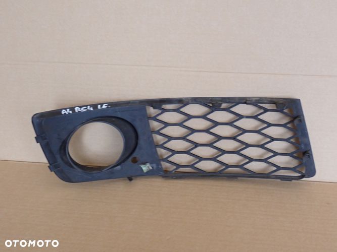 AUDI A4 B7 RS4 B7 04-08 kratka zderzaka lewa - 2