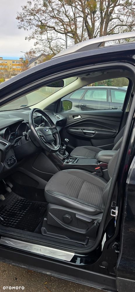 Ford Kuga 2.0 TDCi FWD Titanium - 9