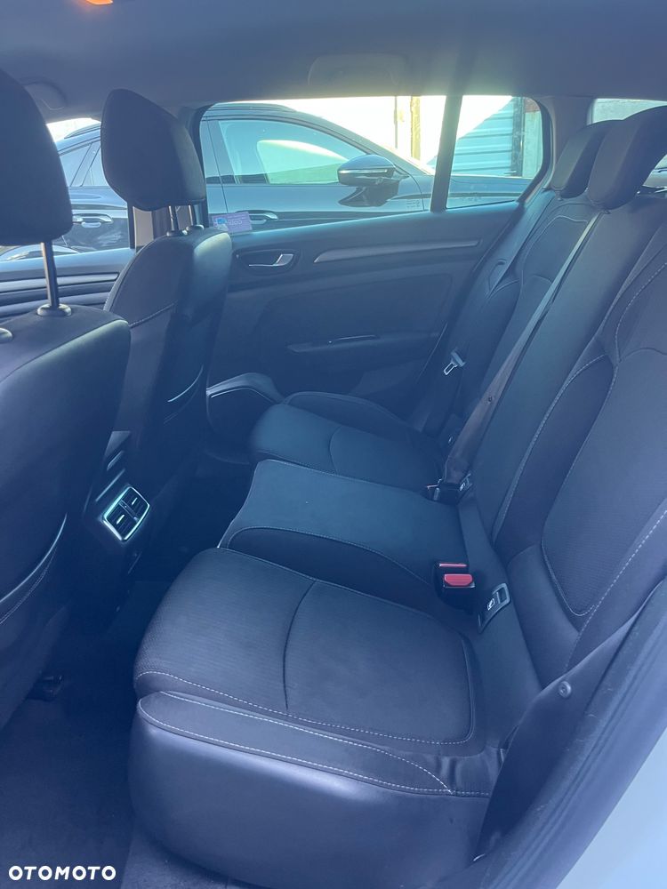 Renault Megane 1.6 E-TECH Plug-In Intens - 29