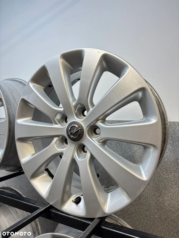 4 Felgi Alu. Opel Astra J, Insignia B,C Zafira C, 17", ET44 - 7