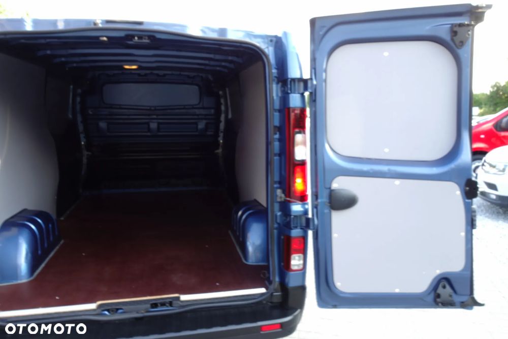 Renault Trafic 2.0 DCI 145 KM  Long 2 X Drzwi Boczne Klima Webasto - 12