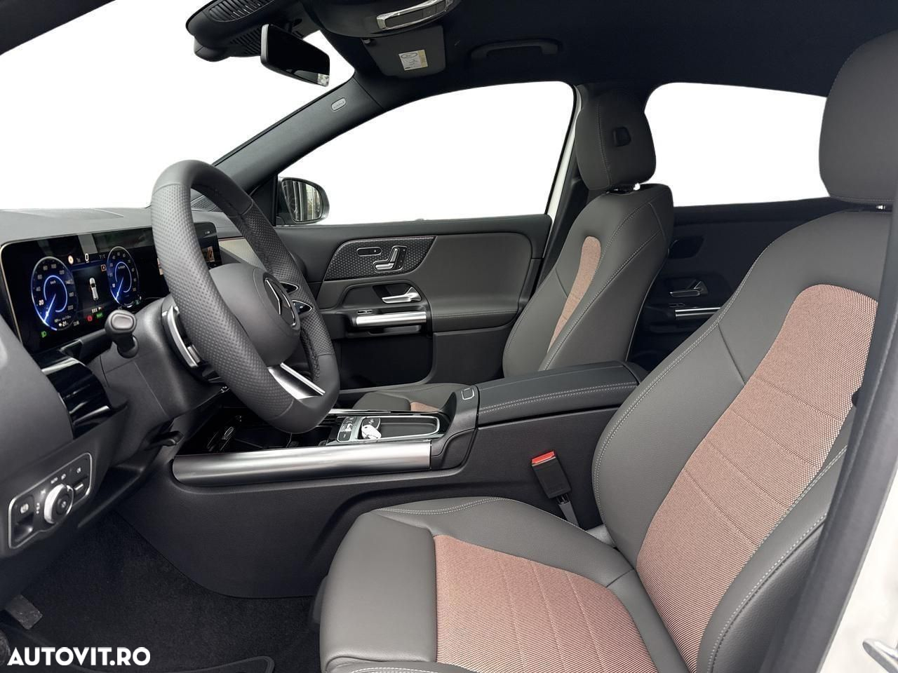 Mercedes-Benz EQA 250+ - 8