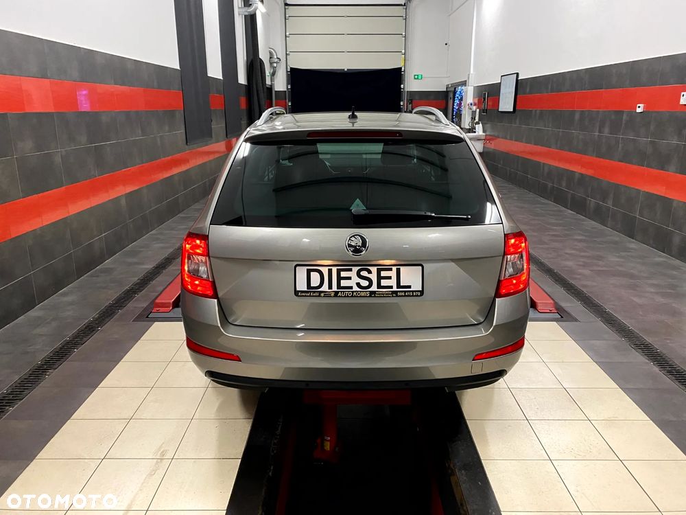 Skoda Octavia 2.0 TDI Green tec DSG Elegance - 9