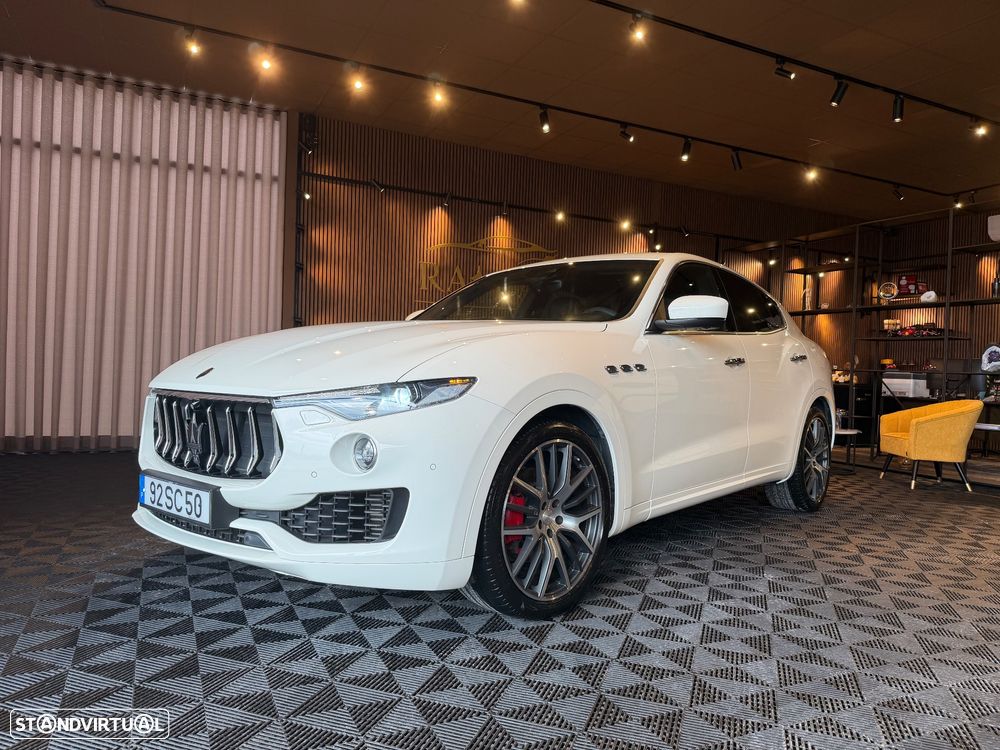 Maserati Levante 3.0 V6 Gransport - 2