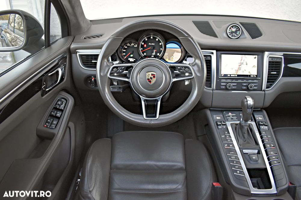 Porsche Macan Turbo PDK - 6