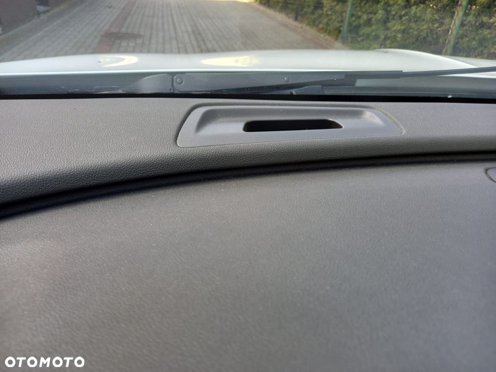 Opel Insignia 1.6 Exclusive - 17