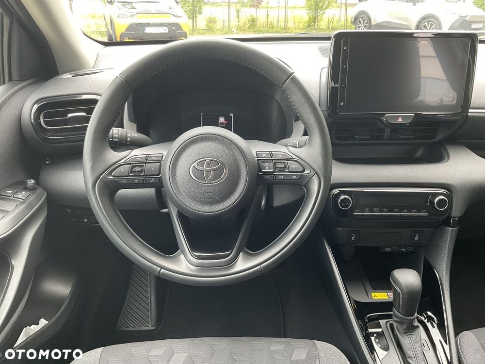 Toyota Yaris Hybrid 1.5 Style - 12