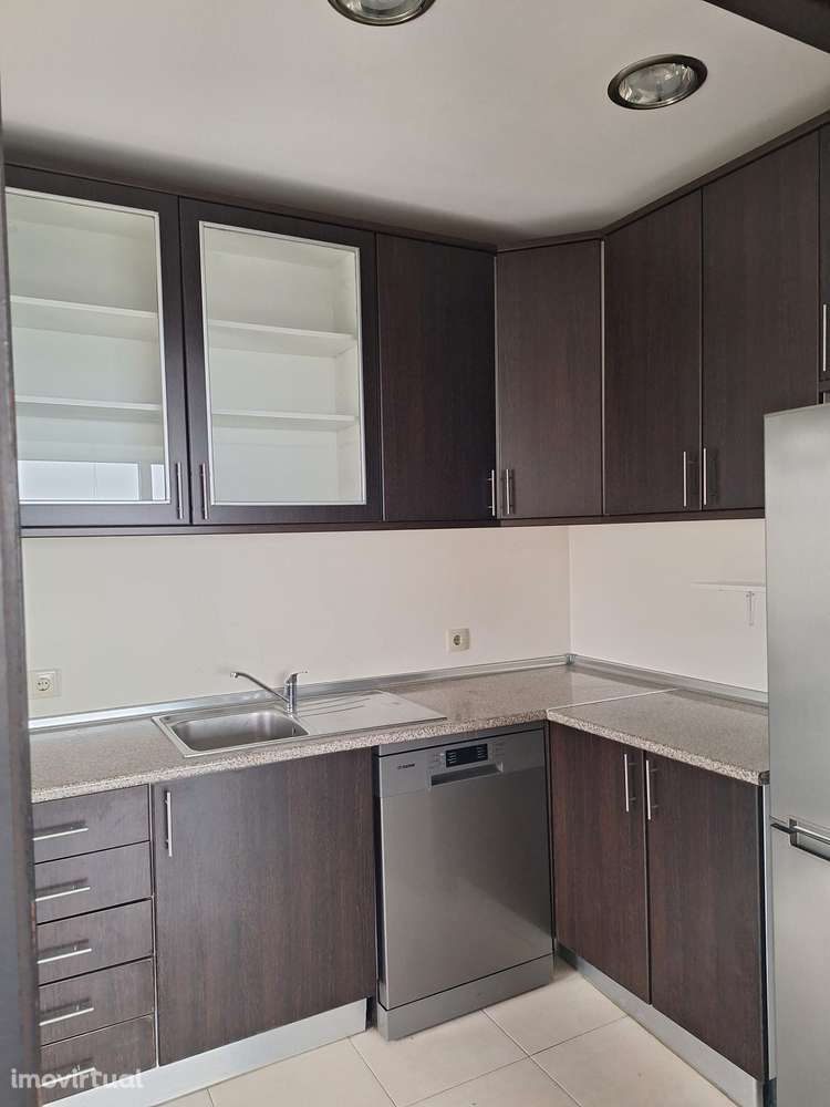 T2 Avenida da República em Gaia - 11º Andar - Grande imagem: 2/9