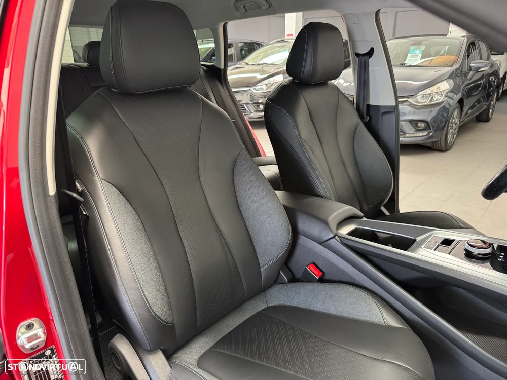 MG MG5 5 Maximal Luxury - 17