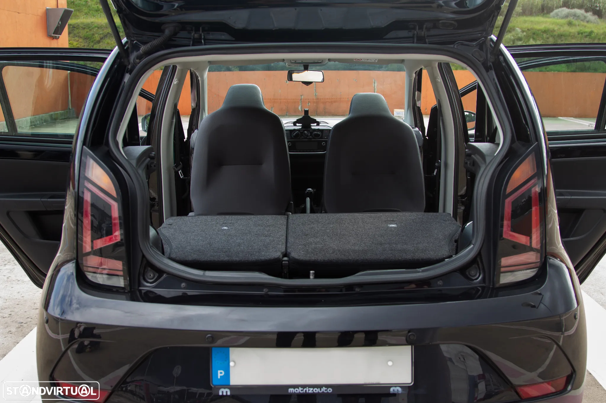 VW Up! 1.0 BMT Move - 12