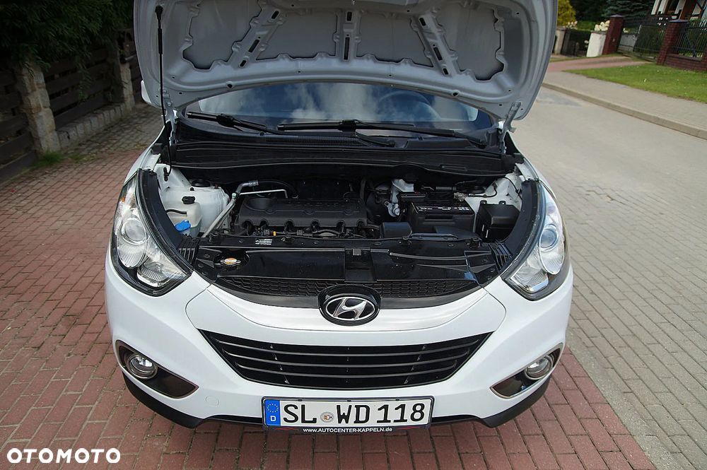 Hyundai ix35 2.0 2WD Style - 19