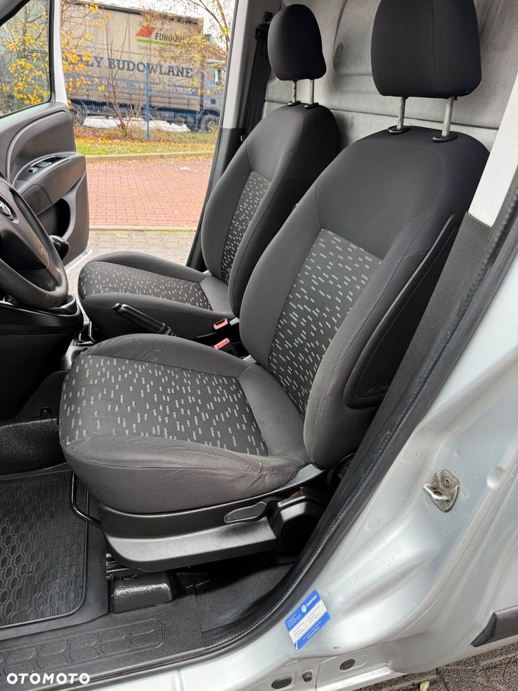Opel Combo 2.0 CDTI L2H2 XL Long Salon PL - 18